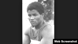 Ángel Espinosa Capó, cubano campeón mundial de boxeo en Reno, Nevada, 1986.