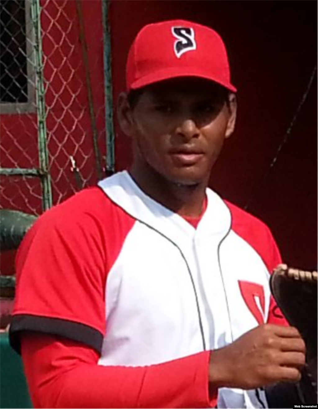 Luis Yander La O, tercera base de Santiago de Cuba, bateó para .366 en las ligas juveniles cubanas, con un promedio de slugging de .504.