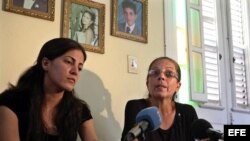 Familia Payá durante una rueda de prensa en Habana, Cuba