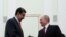 El presidente ruso Vladimir Putin y su homólogo venezolano Nicolás Maduro durante una reunión en el Kremlin este martes, 25 de septiembre. 