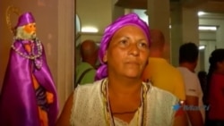 Cubanos le piden a San Lázaro paz entre EEUU y Cuba