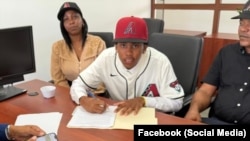 El joven Rubén Gallegos consiguió un bono de 1.8 millones al pactar con los Diamondbacks en el actual período de firmas internacionales.