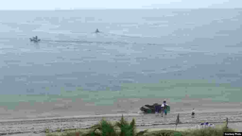 Balseros cubanos llegan a las costas Key Biscayne