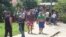 Migrantes cubanos en Puerto Obaldía en el momento pico de la crisis.