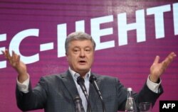 El mandatario ucraniano Petró Poroshenko perdió contra Zelenskyy en las presidenciales de 2019..