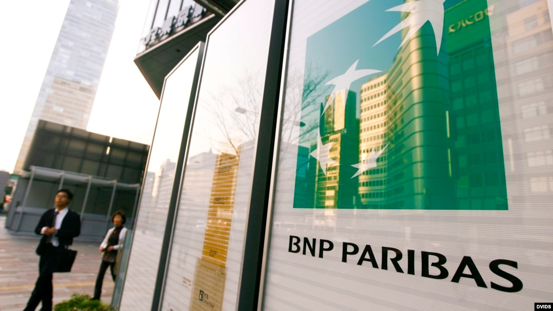 Logo del banco francés BNP Paribas.