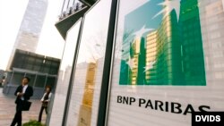 Logo del banco francés BNP Paribas.