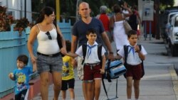 Pedagogos cubanos critican envío de maestros a Jamaica