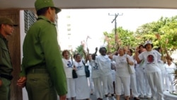 Reprimen a Damas de Blanco en La Habana