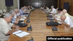 El primer Consejo de Ministros que celebró Díaz-Canel tras su nombramiento el pasado 19 de abril en sustitución de Raúl Castro.