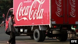 Luego de décadas de ausencia, Coca Cola ha sido una de las primeras firmas estadounidenses en regresar a Myanmar.