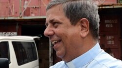 Arzobispo de Camagüey recorre zonas de desastre y explica cómo la Iglesia ayudará a los afectados