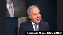 El empresario cubanoamericano Jorge Mas Santos durante una entrevista con Martí Noticias