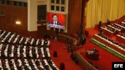 El presidente chino, Hu Jintao, ofrece un discurso durante la ceremonia de apertura del XVIII Congreso del Partido Comunista de China.