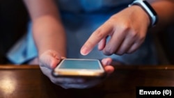 Régimen cubano busca "cerrar cualquier posibilidad de acceso al libre internet"