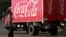Luego de décadas de ausencia, Coca Cola ha sido una de las primeras firmas estadounidenses en regresar a Myanmar.
