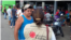 Voluntarios de Cáritas de Panamá, en Paso Canoas.