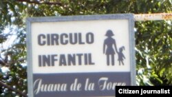 Cartel con el nombre de un círculo infantil en Cuba. (Foto Archivo: Cortesía Ramón Zamora)