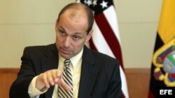 El embajador de Estados Unidos en Quito, Adam Namm.