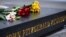 Flores, plegarias y lágrimas para recordar a John F. Kennedy