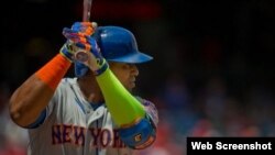 Yoenis Céspedes. Foto tomada del Twitter @LasMayores.com