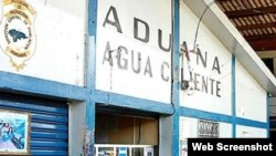 Aduana de Agua Caliente, Honduras.