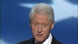 Bill Clinton se roba la escena