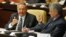 Según el diario, los cubanos pueden hoy imaginar el día en que el gobierno no será dirigido por un octogenario.