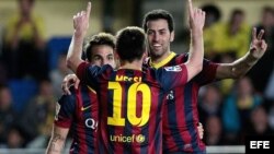 Leo Messi celebra tras marcar el tercer gol ante el Villarreal.