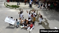 Represión contra Damas de Blanco en La Habana,