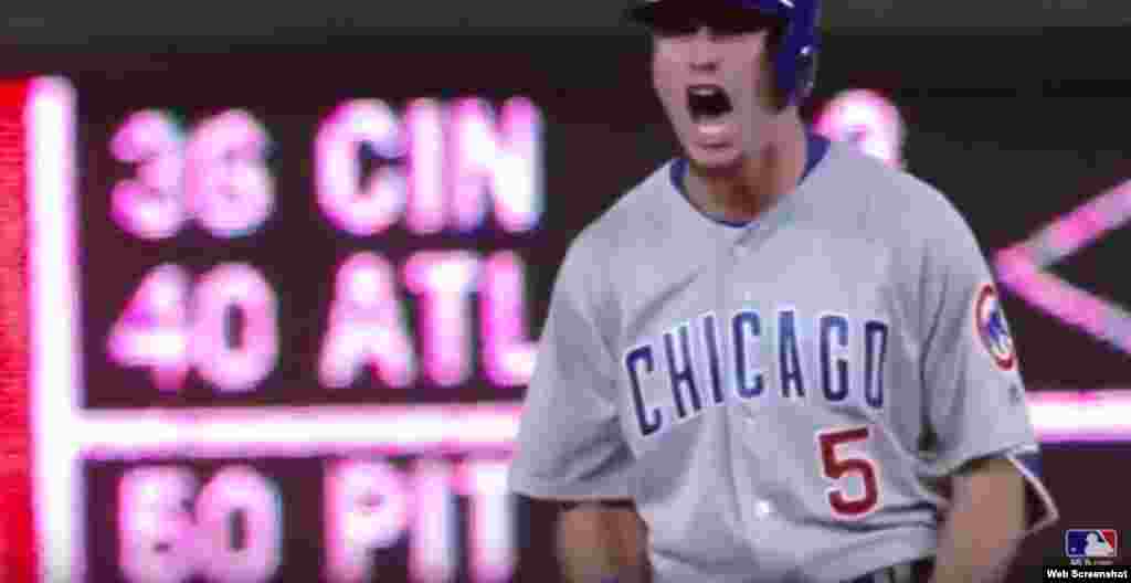 Albert Almora Jr. nació en la ciudad de Hialeah Gardens , Florida (EEUU) el 16 de abril de 1994. Su padre Albert Sr. Jugó béisbol en Cuba antes de abandonar ilegalmente la isla y comenzó a entrenar a su hijo desde que éste cumplió 3 años de edad. Almora Jr. debutó en las Grandes Ligas el 7 de junio de 2016 con el equipo Chicago Cubs (Cachorros de Chicago). En la temporada regular bateó para .277 (31 imparables en 112 turnos), con 14 carreras impulsadas e igual número de anotadas, con 3 jonrones, 9 dobles y 1 triple. &nbsp;