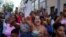 Creyentes cubanos participan en una procesión el 7 de septiembre de 2023. REUTERS/Alexandre Meneghini