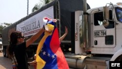 ENVÍO DE PAPEL DESDE COLOMBIA PARA PERIÓDICOS VENEZOLANOS