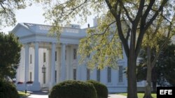 La Casa Blanca, pórtico norte que mira a la Avenida Pensilvania, en Washington DC.