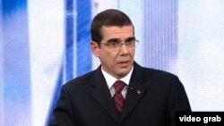 El jefe de la Sección de Intereses de Cuba en Washington, José Ramón Cabañas Rodríguez, en una reciente entrevista con el canal CCTV de la televisión China.