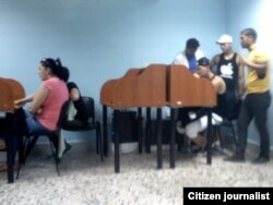 Reporta Cuba. ETECSA en Bayamo. Foto: Julia Rosa Piña.