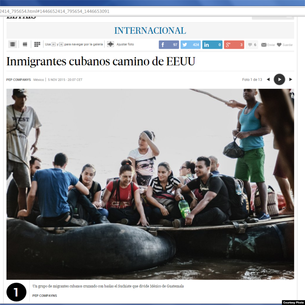 Un grupo de migrantes cubanos cruzando el Suchiate, municipio que divide México de Guatemala. Según El País esta es una ruta común para cubanos tratando de llegar a Estados Unidos&nbsp;​a través de México.&nbsp;