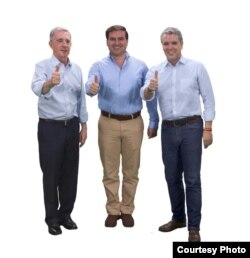 (i-e) El expresidente de Colombia, Álvaro Uribe Vélez; el candidato al Senado de Colombia por Tolima, Emmanuel Arango; y el candidato presidencial Iván Duque, miembros del Partido Centro Democrático.