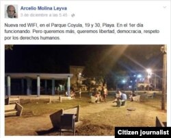 Reporta Cuba. Instalando luminarias en nueva área para conexión Wi-Fi. Foto: Arcelio Molina.