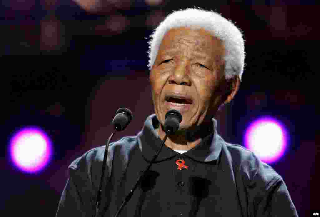 Fallece el ex presidente sudafricano Nelson Mandela a los 95 años de edad