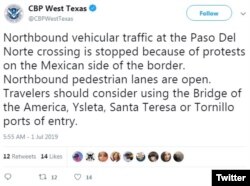 En este mensaje de Twitter, las autoridades alertaban del cierre del cruce fronterizo de El Paso Norte por la protesta.
