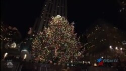 Iluminan árbol de Navidad del Rockefeller Center en Nueva York