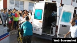 Los heridos graves son transportados al hospital provincial de Villa Clara