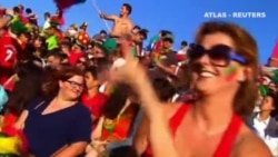 Fuegos artificiales en Portugal para celebrar su primera Eurocopa
