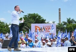 El conservador Ricardo Anaya continua su gira política en el estado de Tamaulipas.