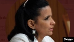 Esta es la foto que identifica en su cuenta de Twitter a Yamila Peña Ojeda, la Fiscal General de la República de Cuba.