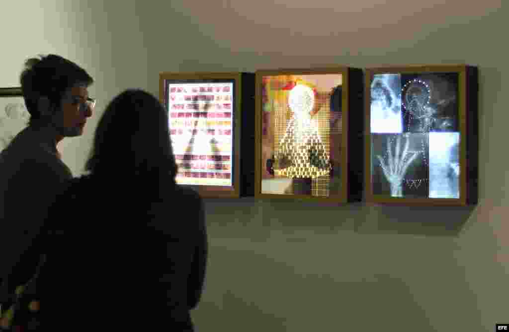 Obra el &quot;Altar&quot; del artista cubana Abel Rodr&iacute;guez, que integra la exposici&oacute;n &quot;Virgen de la Caridad del Cobre&quot;&nbsp; en el Centro Nacional de las Artes en Ciudad de M&eacute;xico.