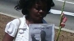Detenida Dama de Blanco que realizaba protesta pública