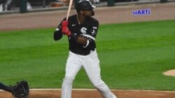 Los bates cubanos fueron cruciales anoche en la victoria de los Medias Blancas de Chicago