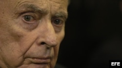 El escritor estadounidense Gore Vidal, que recibió una mención honorífica en el Aula Magna de la Universidad de La Habana. 
